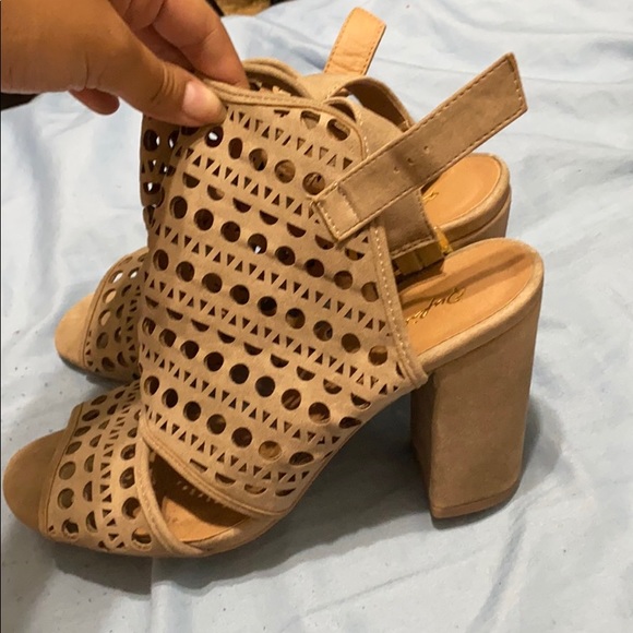 Tan booties - Picture 2 of 4